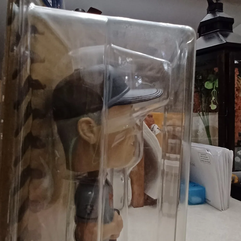 Cal Ripken  2001 MLB Edition - Picture 4 of 4